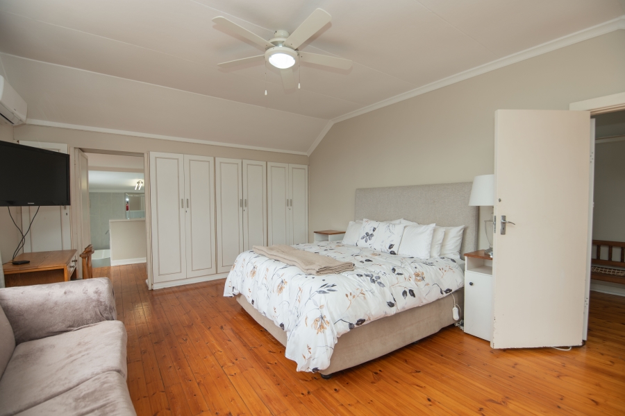 4 Bedroom Property for Sale in Summerstrand Eastern Cape